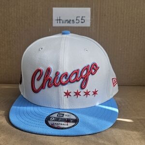 New Era Chicago Bulls Snapback Cap (White, Light Blue, Red)